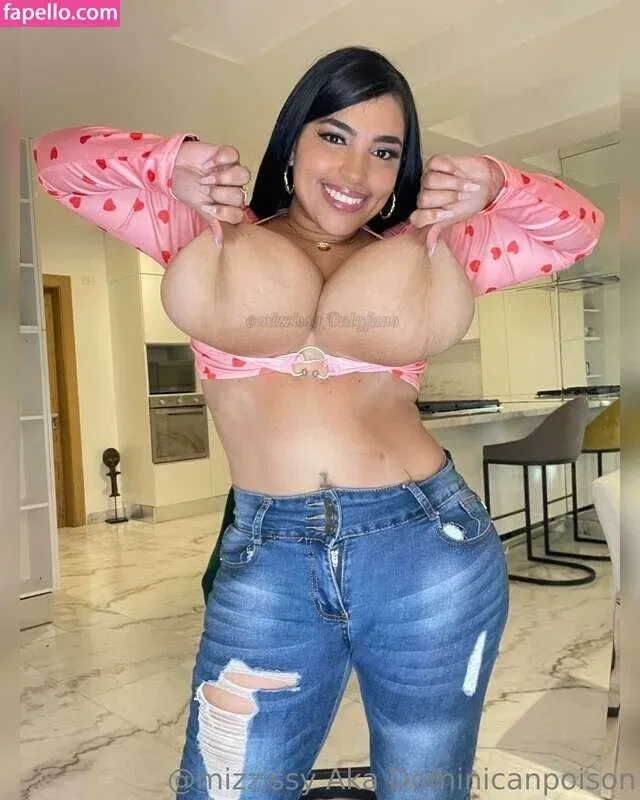 Dominican Poison Onlyfans Photo Gallery 