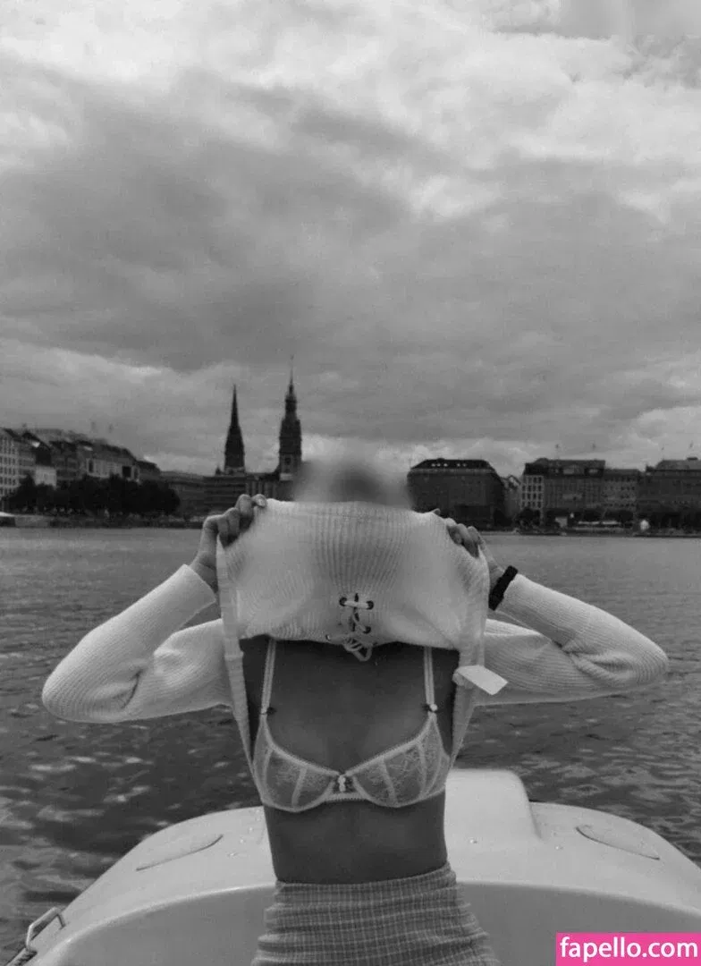 duckieduckduckie Onlyfans Photo Gallery 