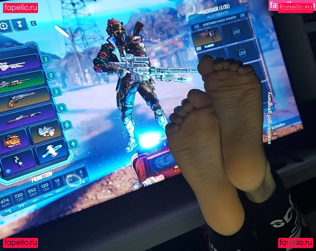 Emma Elba Onlyfans Photo Gallery 