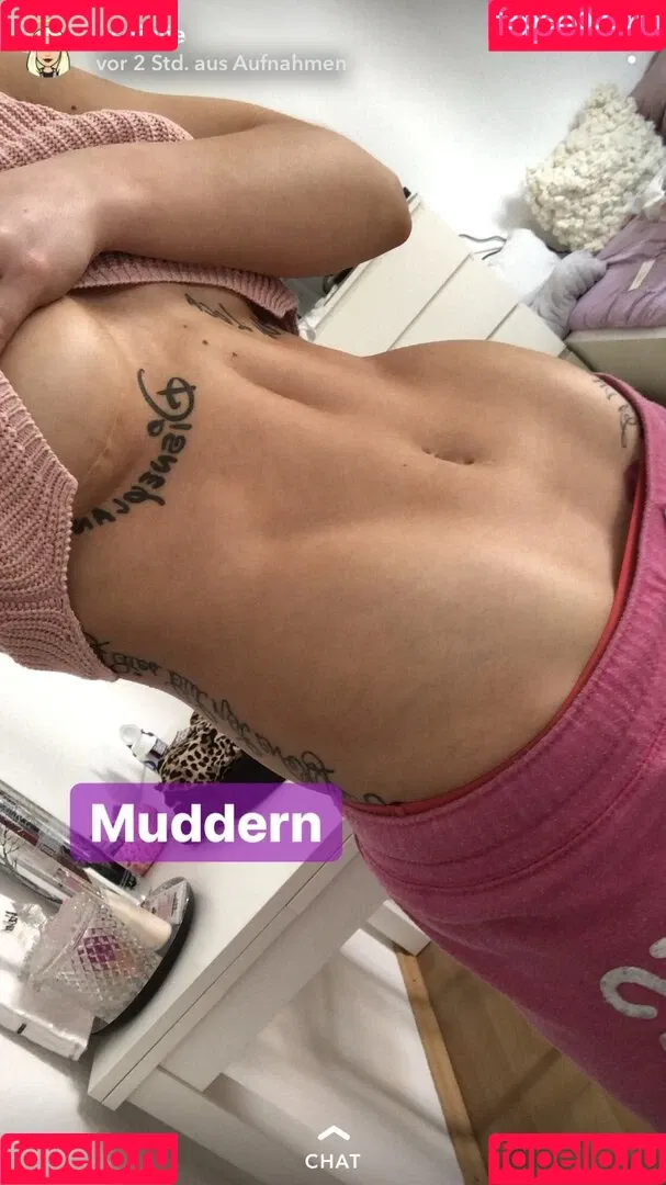 Giulie Hope Santana Onlyfans Photo Gallery 