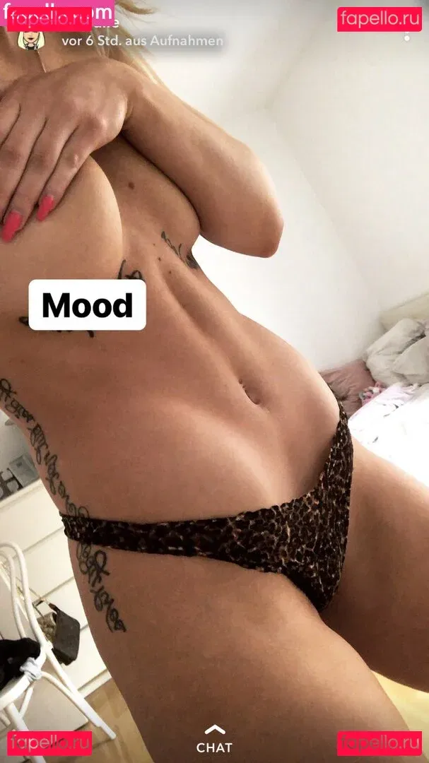 Giulie Hope Santana Onlyfans Photo Gallery 