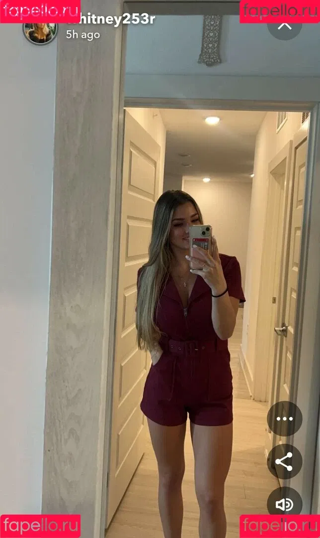 Whitney Robbins Onlyfans Photo Gallery 