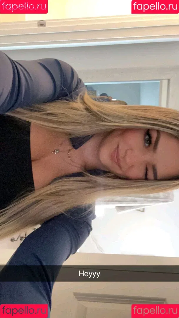 Whitney Robbins Onlyfans Photo Gallery 
