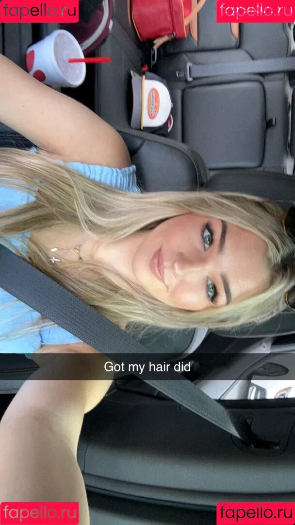 Whitney Robbins Onlyfans Photo Gallery 