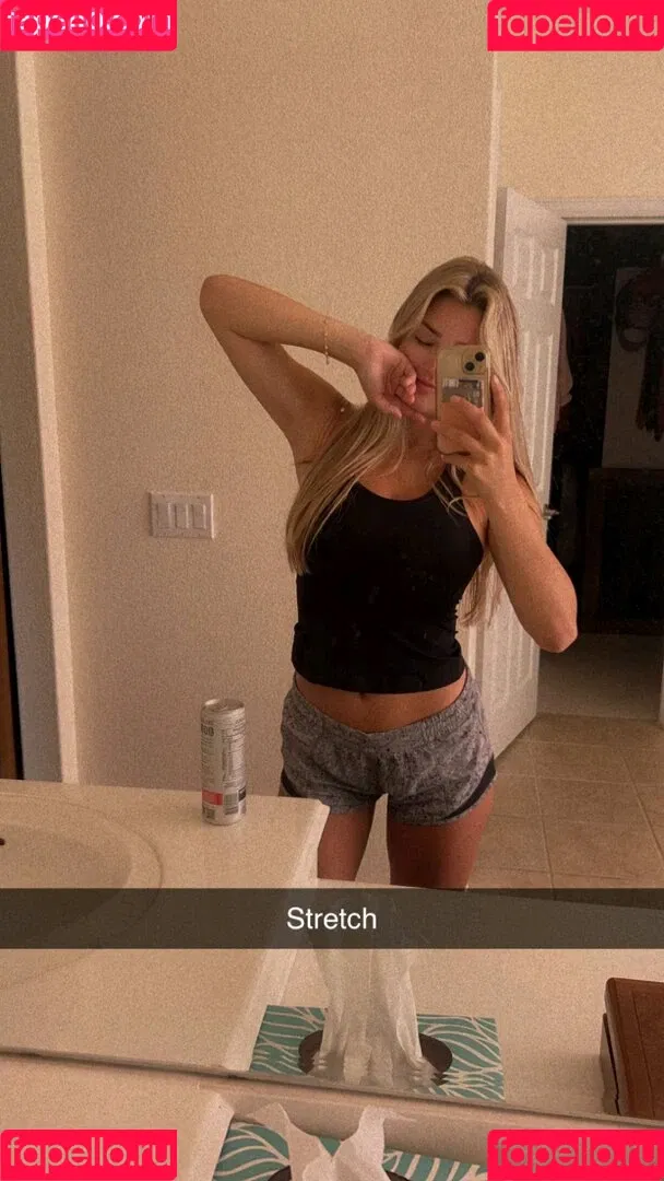 Whitney Robbins Onlyfans Photo Gallery 