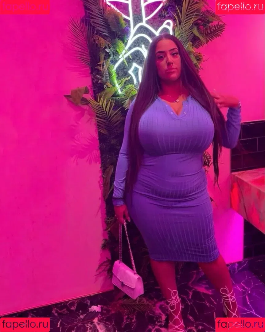Pettiana | Cypriotmami Onlyfans Photo Gallery 