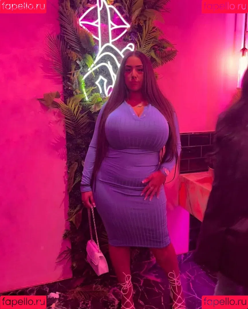 Pettiana | Cypriotmami Onlyfans Photo Gallery 