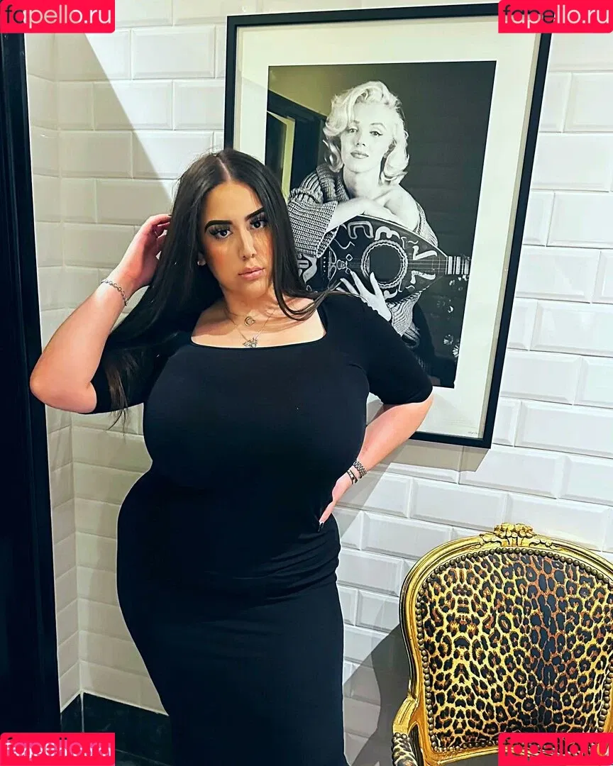 Pettiana | Cypriotmami Onlyfans Photo Gallery 
