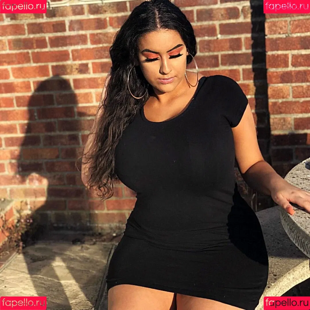 Pettiana | Cypriotmami Onlyfans Photo Gallery 