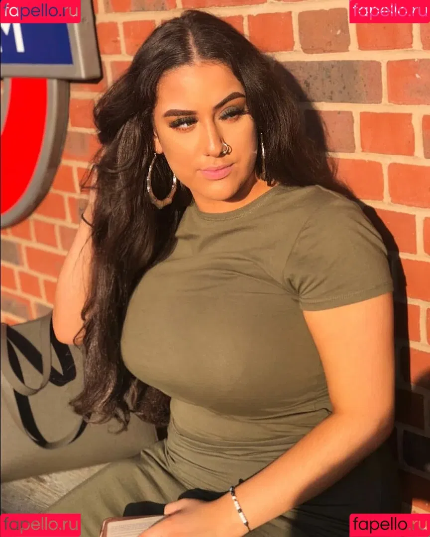 Pettiana | Cypriotmami Onlyfans Photo Gallery 