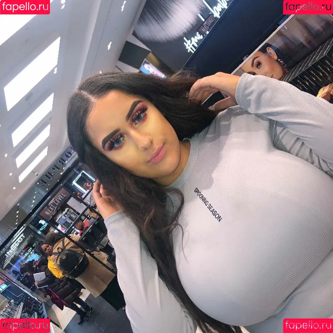 Pettiana | Cypriotmami Onlyfans Photo Gallery 