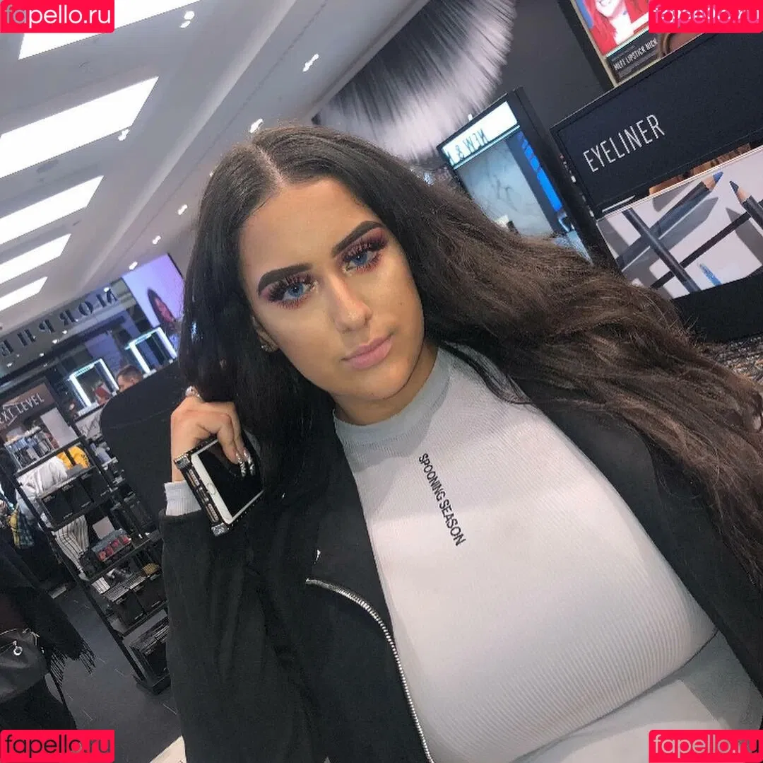 Pettiana | Cypriotmami Onlyfans Photo Gallery 