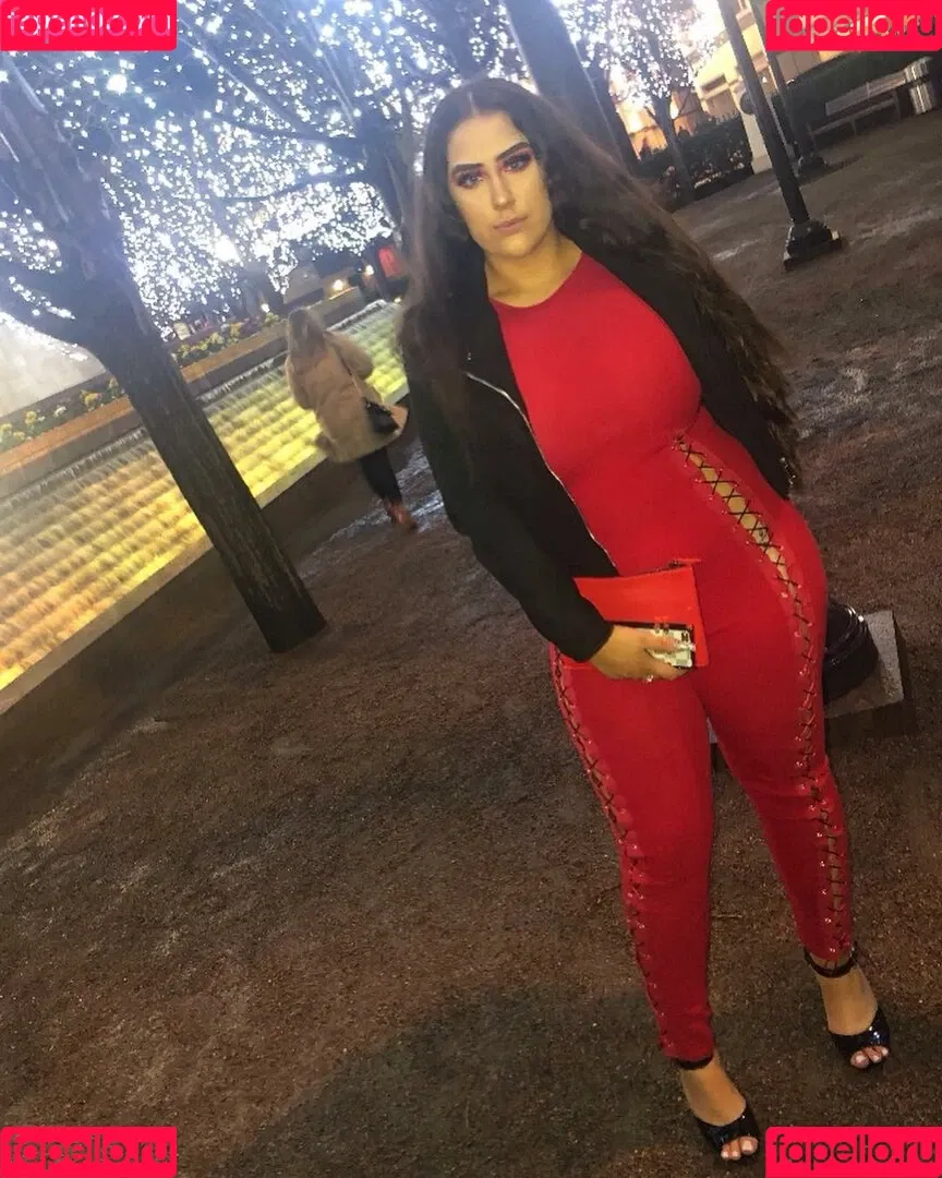 Pettiana | Cypriotmami Onlyfans Photo Gallery 