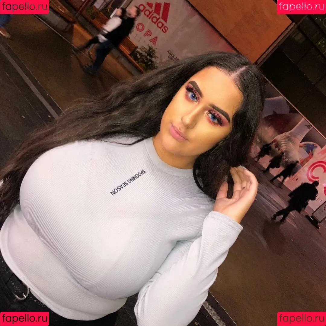 Pettiana | Cypriotmami Onlyfans Photo Gallery 