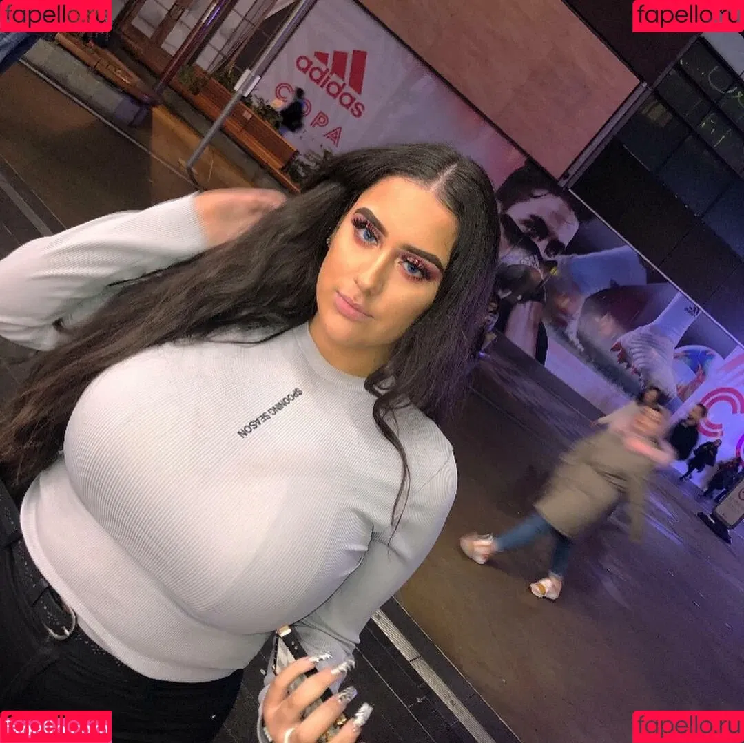 Pettiana | Cypriotmami Onlyfans Photo Gallery 