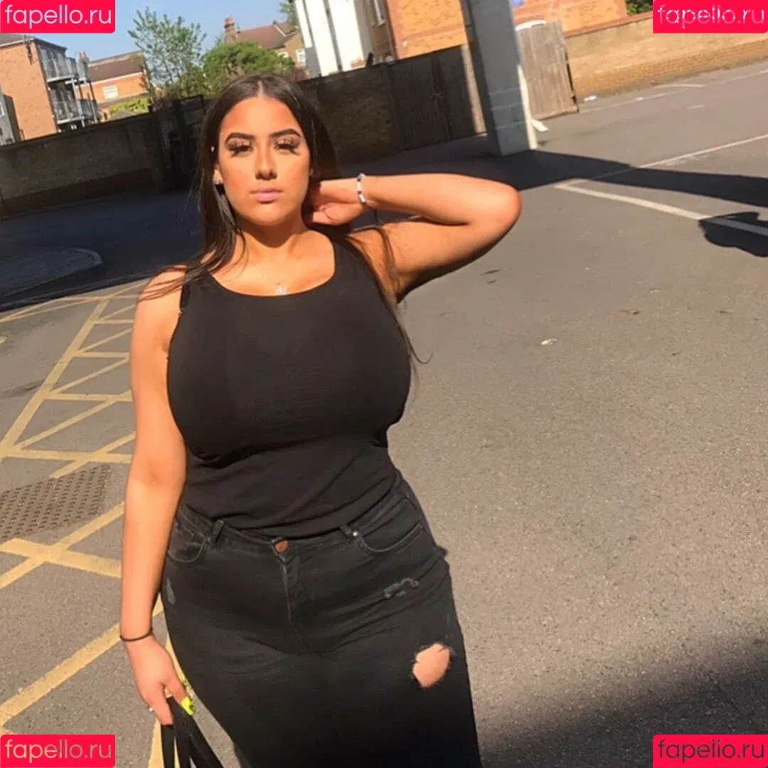 Pettiana | Cypriotmami Onlyfans Photo Gallery 
