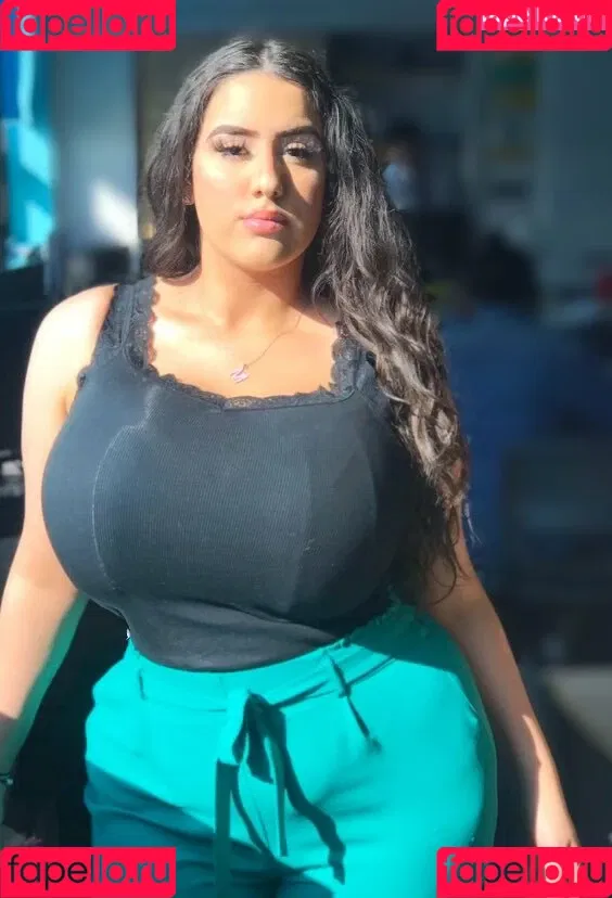 Pettiana | Cypriotmami Onlyfans Photo Gallery 