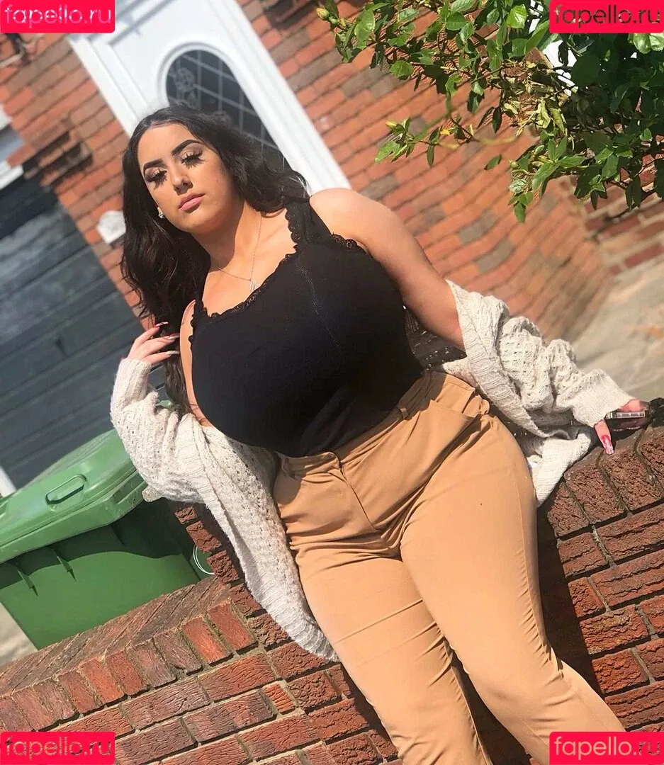 Pettiana | Cypriotmami Onlyfans Photo Gallery 