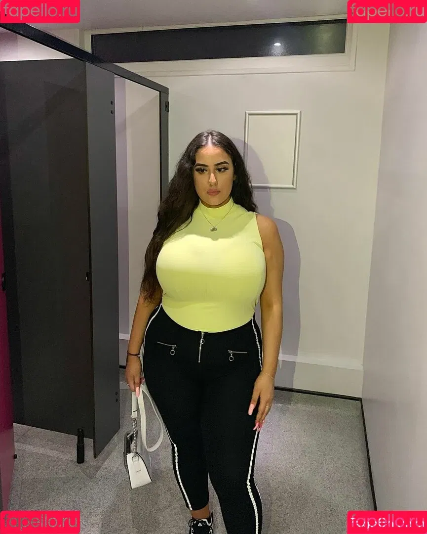 Pettiana | Cypriotmami Onlyfans Photo Gallery 