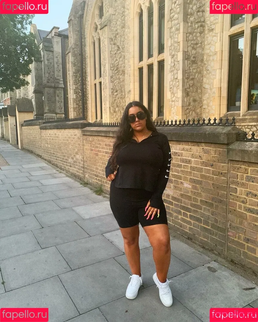 Pettiana | Cypriotmami Onlyfans Photo Gallery 