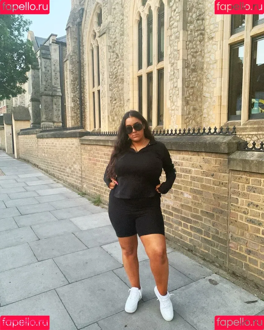 Pettiana | Cypriotmami Onlyfans Photo Gallery 