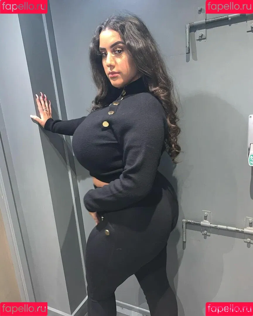 Pettiana | Cypriotmami Onlyfans Photo Gallery 