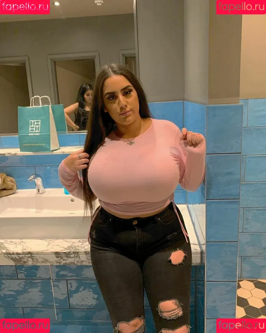 Pettiana | Cypriotmami Onlyfans Photo Gallery 