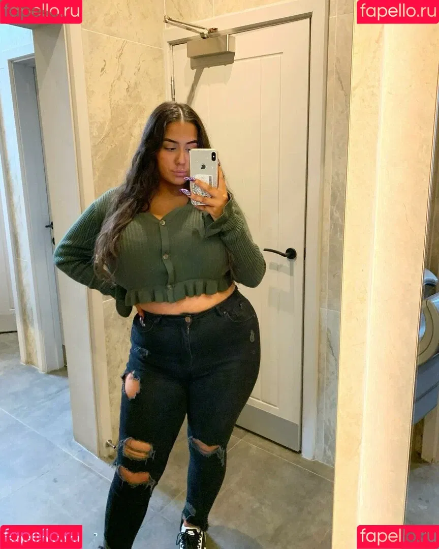 Pettiana | Cypriotmami Onlyfans Photo Gallery 