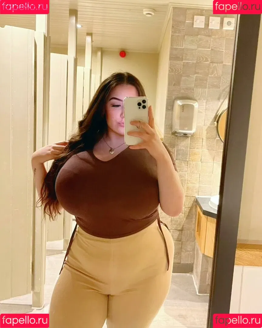 Pettiana | Cypriotmami Onlyfans Photo Gallery 