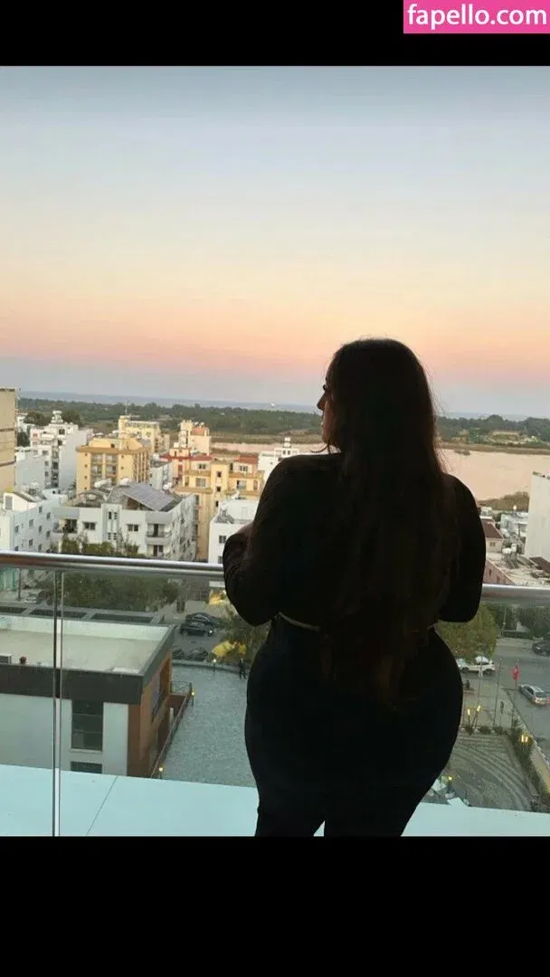 Pettiana | Cypriotmami Onlyfans Photo Gallery 