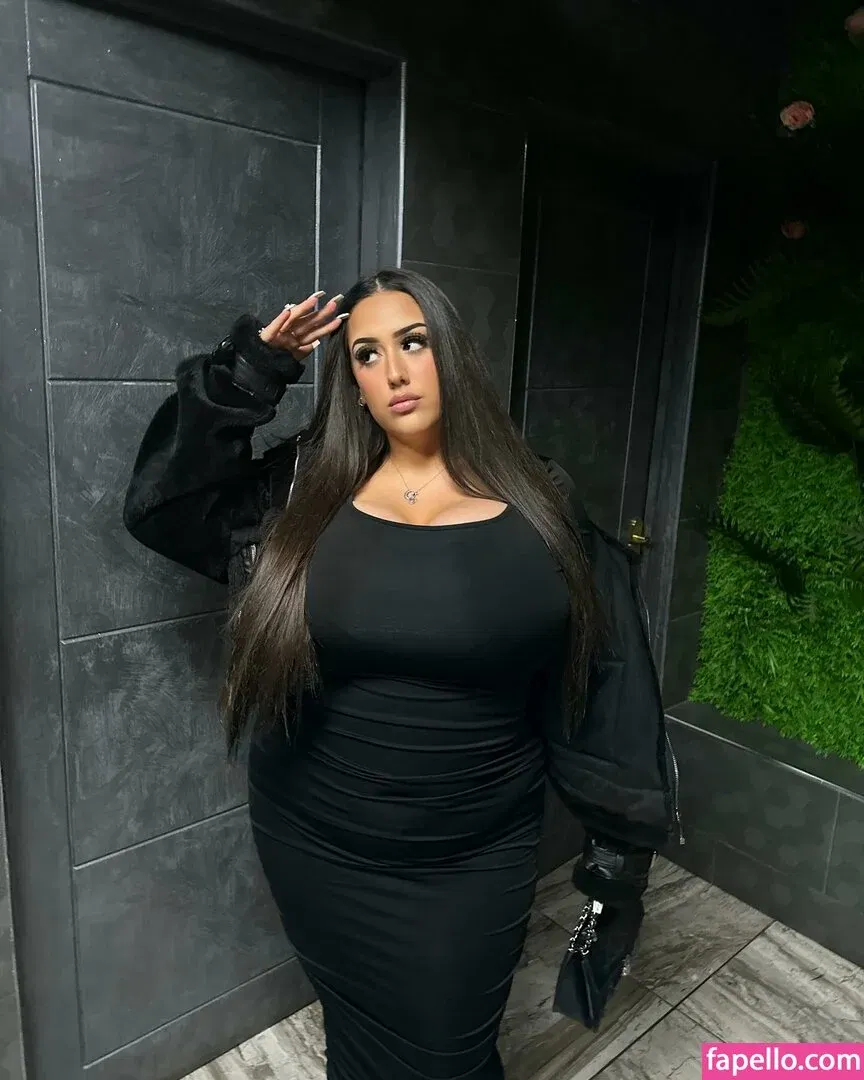 Pettiana | Cypriotmami Onlyfans Photo Gallery 