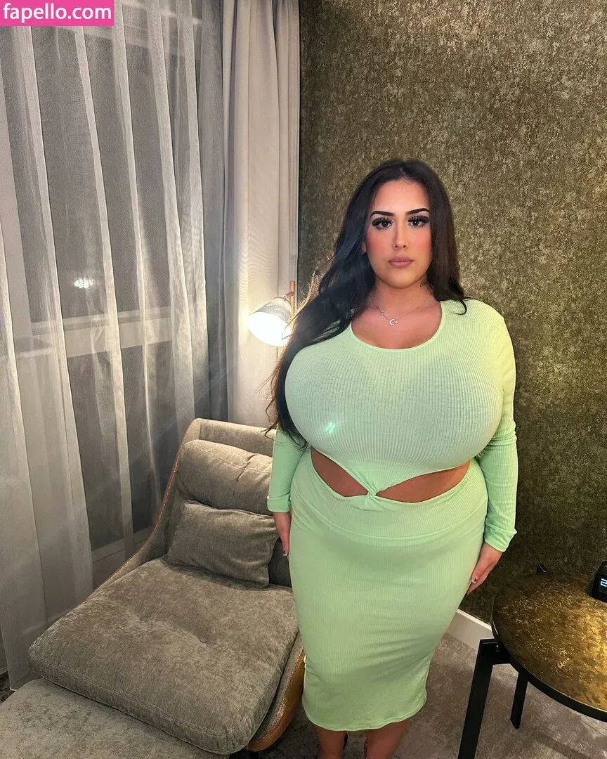 Pettiana | Cypriotmami Onlyfans Photo Gallery 