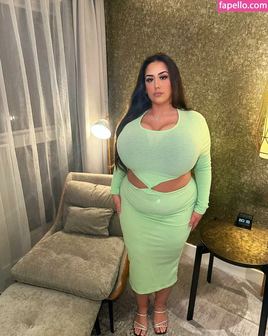 Pettiana | Cypriotmami Onlyfans Photo Gallery 