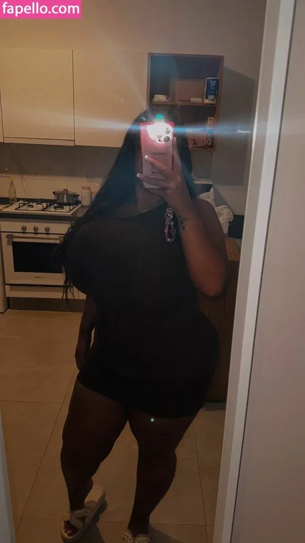 Pettiana | Cypriotmami Onlyfans Photo Gallery 