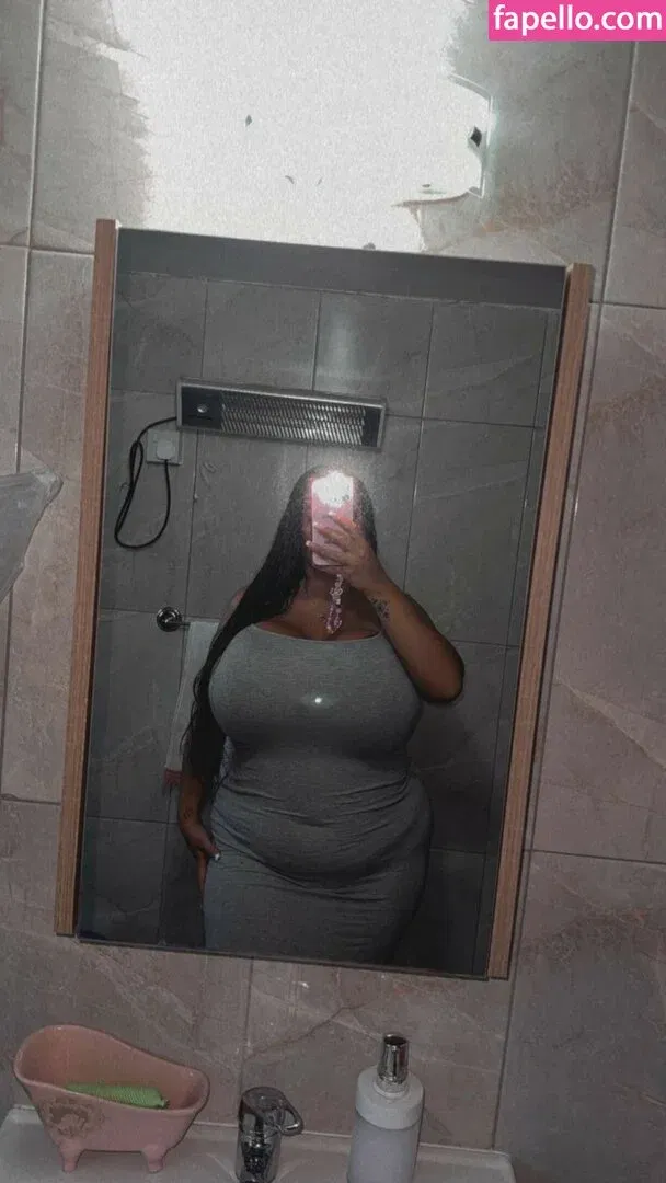 Pettiana | Cypriotmami Onlyfans Photo Gallery 