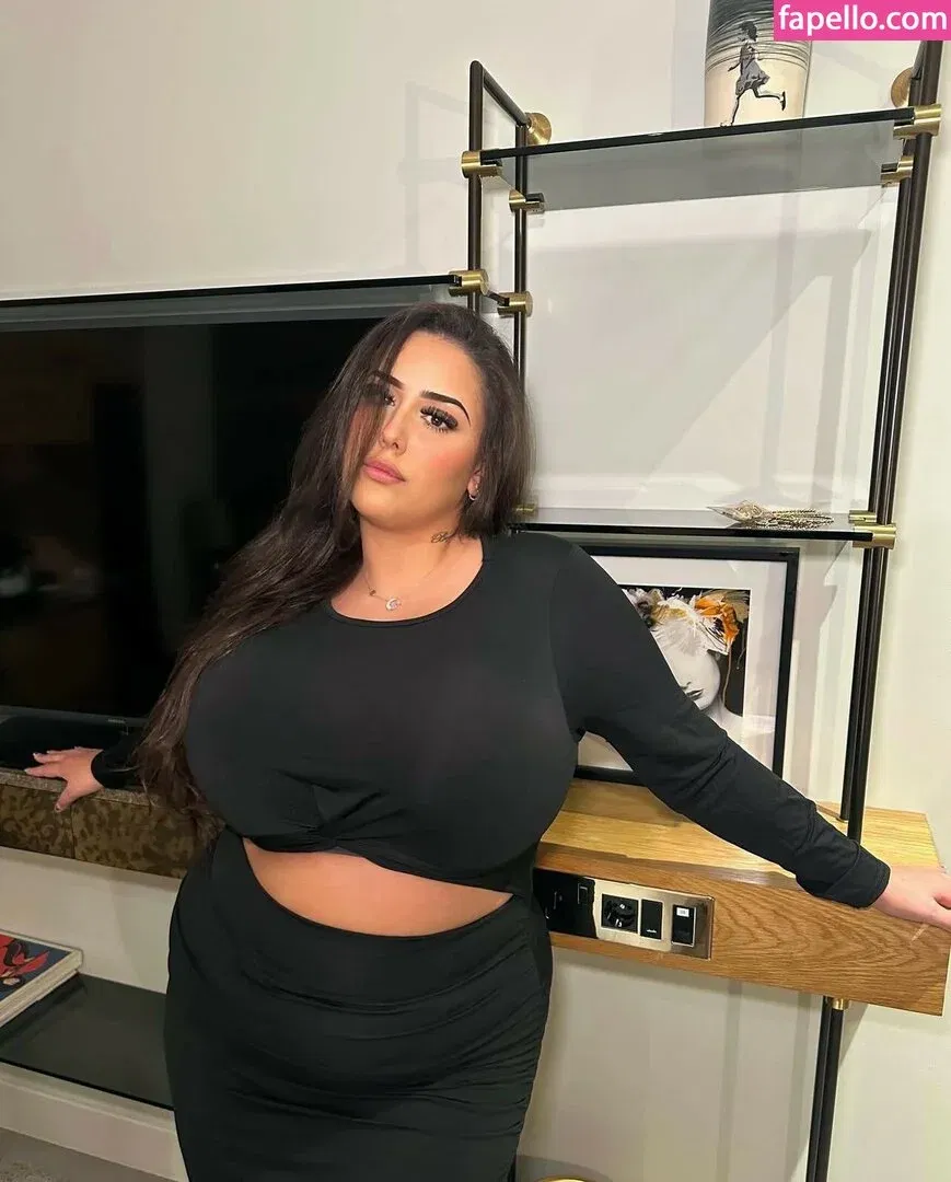 Pettiana | Cypriotmami Onlyfans Photo Gallery 