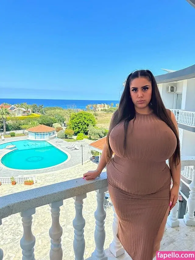 Pettiana | Cypriotmami Onlyfans Photo Gallery 