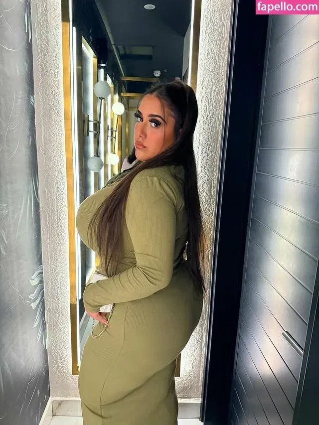 Pettiana | Cypriotmami Onlyfans Photo Gallery 