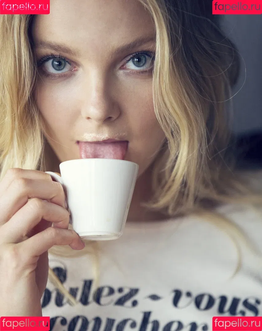 Eniko Mihalik Onlyfans Photo Gallery 