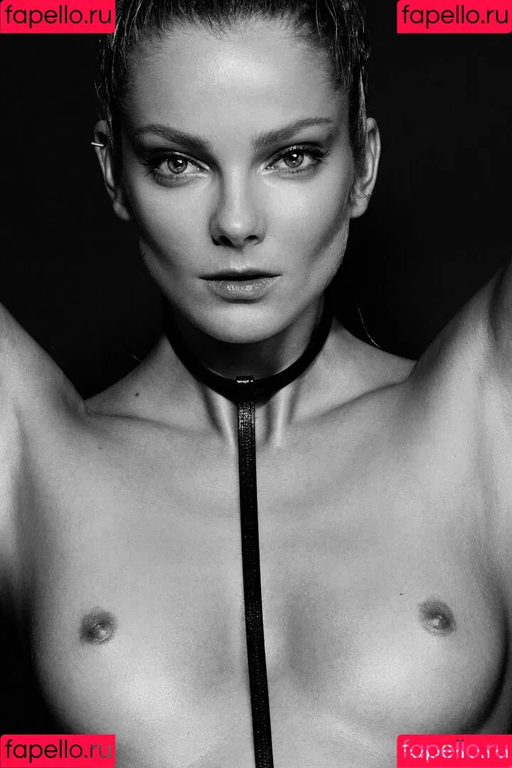 Eniko Mihalik Onlyfans Photo Gallery 