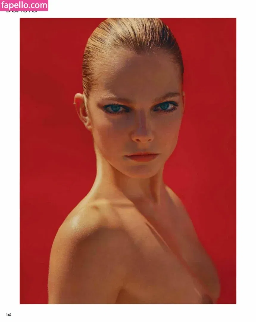 Eniko Mihalik Onlyfans Photo Gallery 