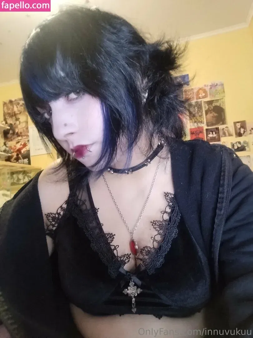 innuvukuu Onlyfans Photo Gallery 