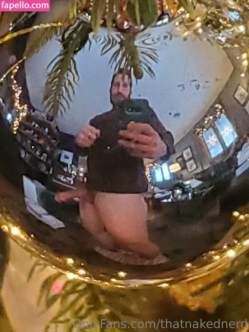 thatnakednerd Onlyfans Photo Gallery 