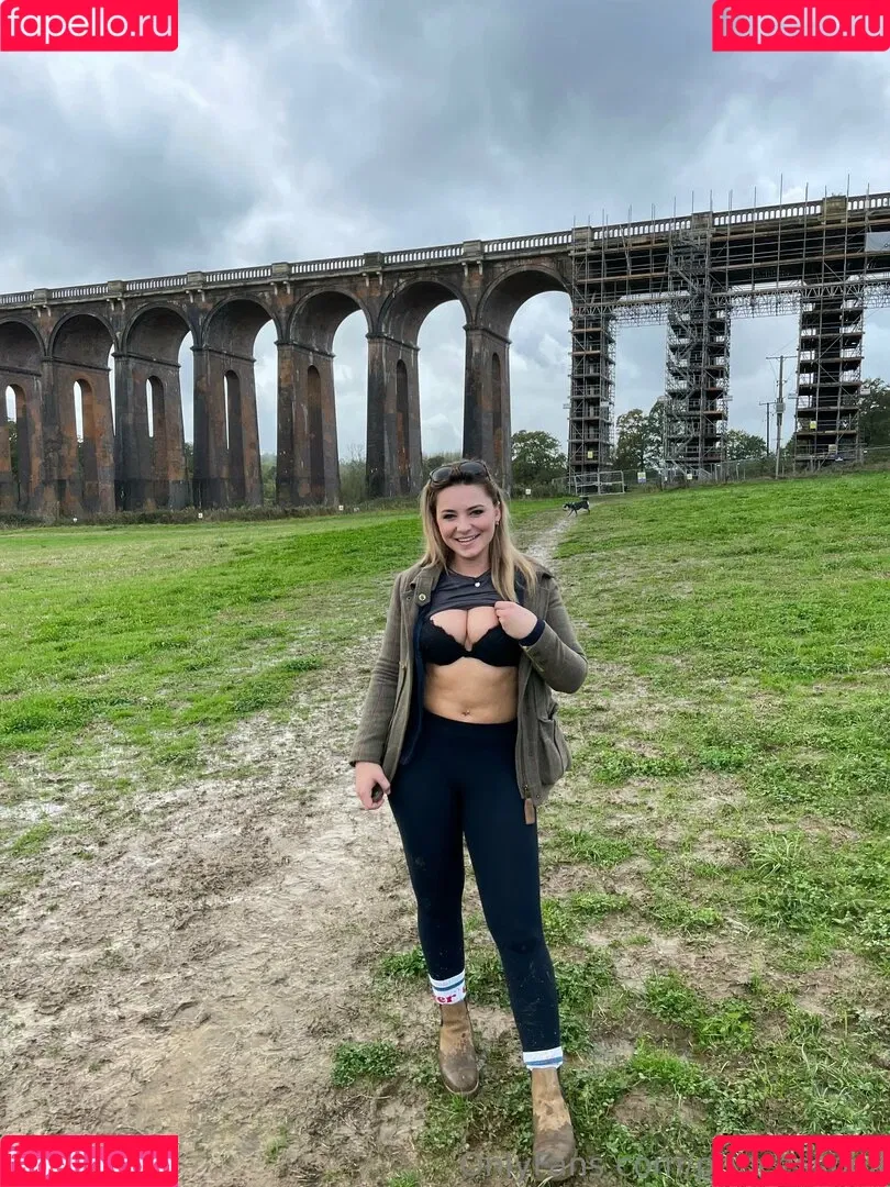 Princesspoll Onlyfans Photo Gallery 