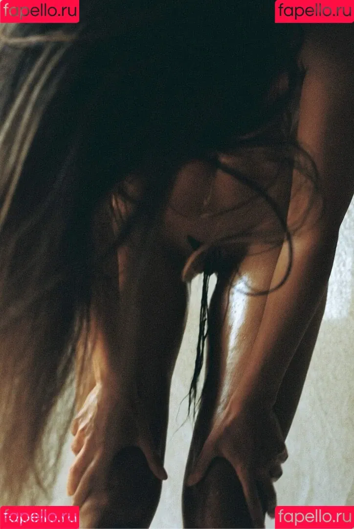 Mia C. Bell / Mia Larelle Onlyfans Photo Gallery 