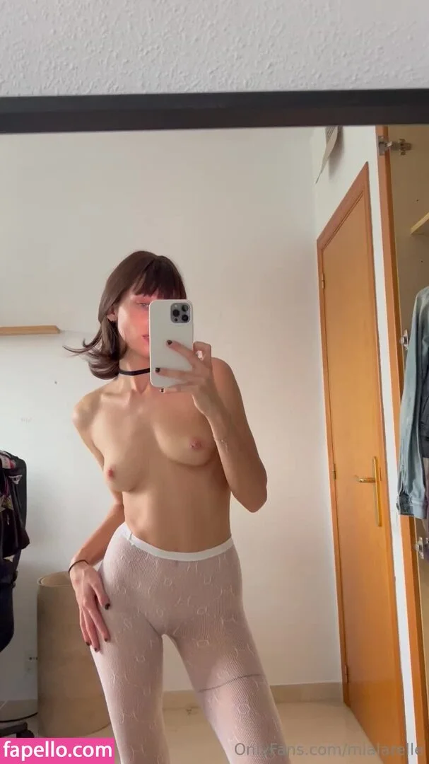 Mia C. Bell / Mia Larelle Onlyfans Photo Gallery 