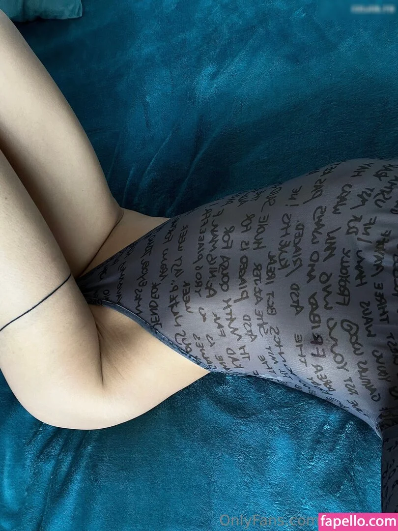 Mia C. Bell / Mia Larelle Onlyfans Photo Gallery 