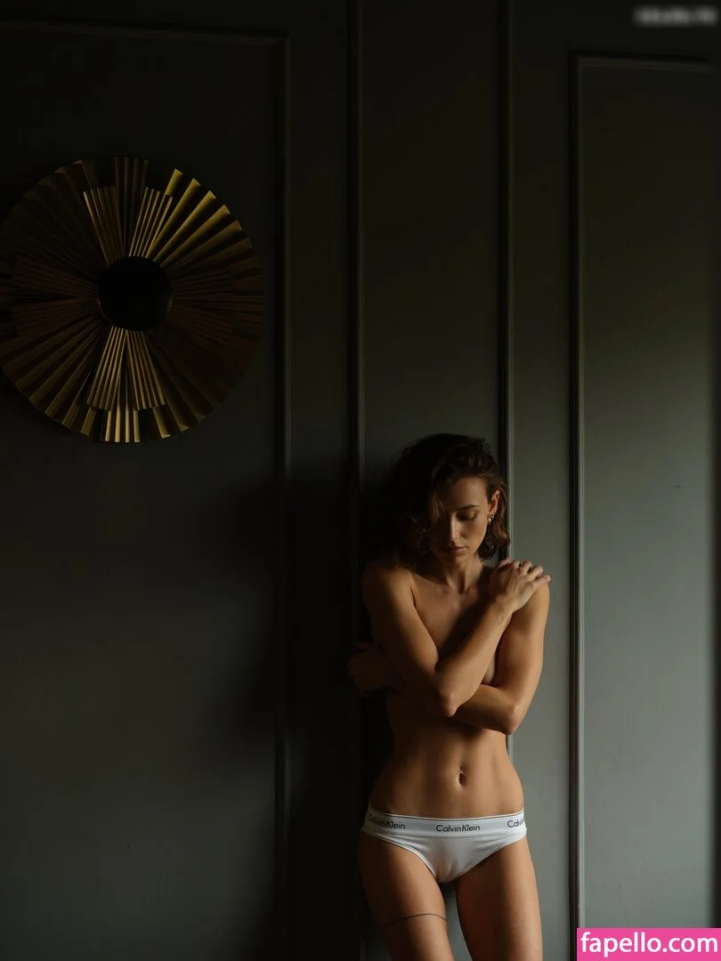 Mia C. Bell / Mia Larelle Onlyfans Photo Gallery 