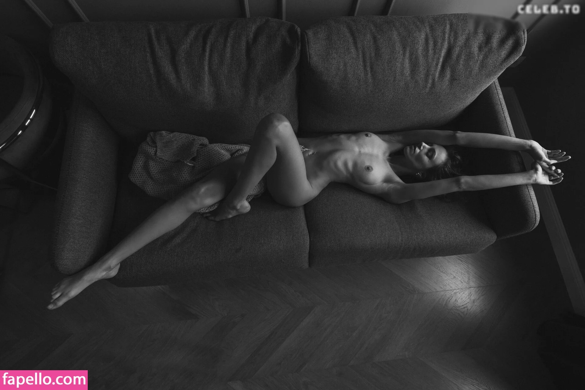 Mia C. Bell / Mia Larelle Onlyfans Photo Gallery 