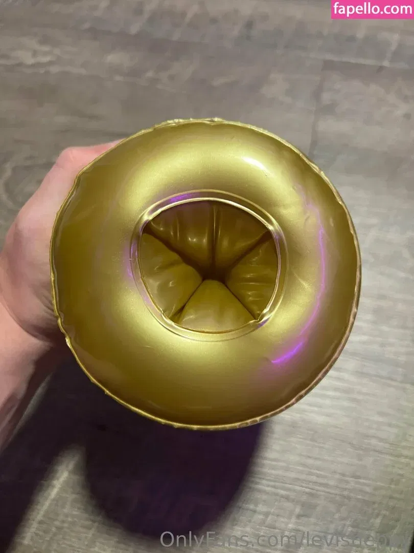 levisheppy Onlyfans Photo Gallery 